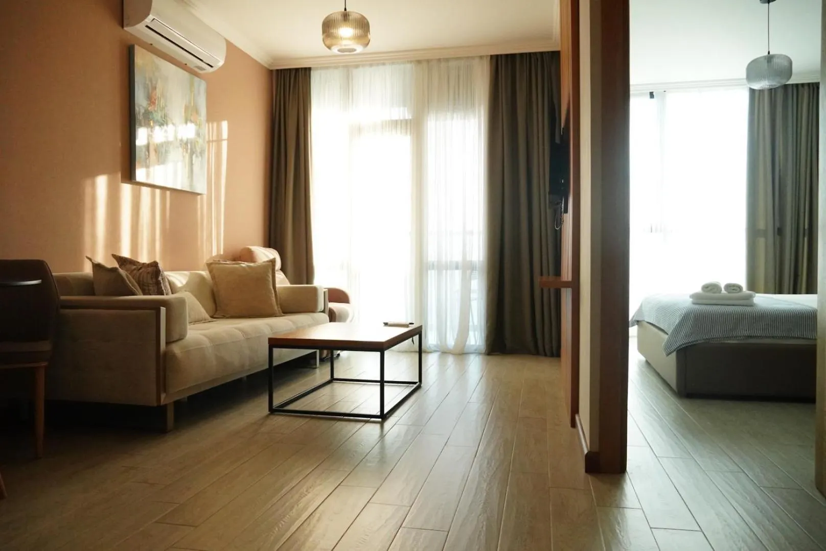 باتومي Season Suite Apart-Hotel