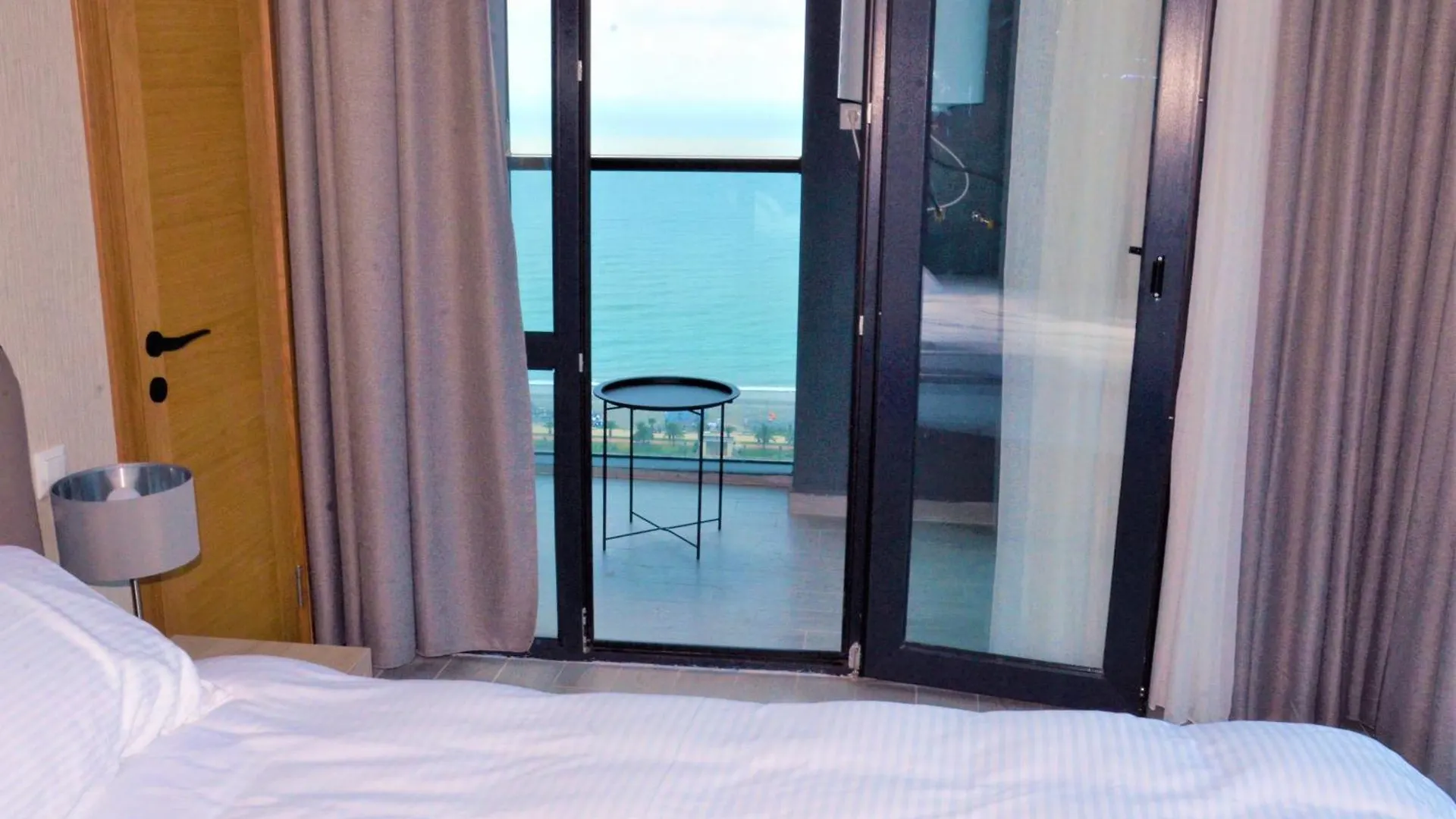 Season Suite Apart-Hotel Batumi Aparthotel