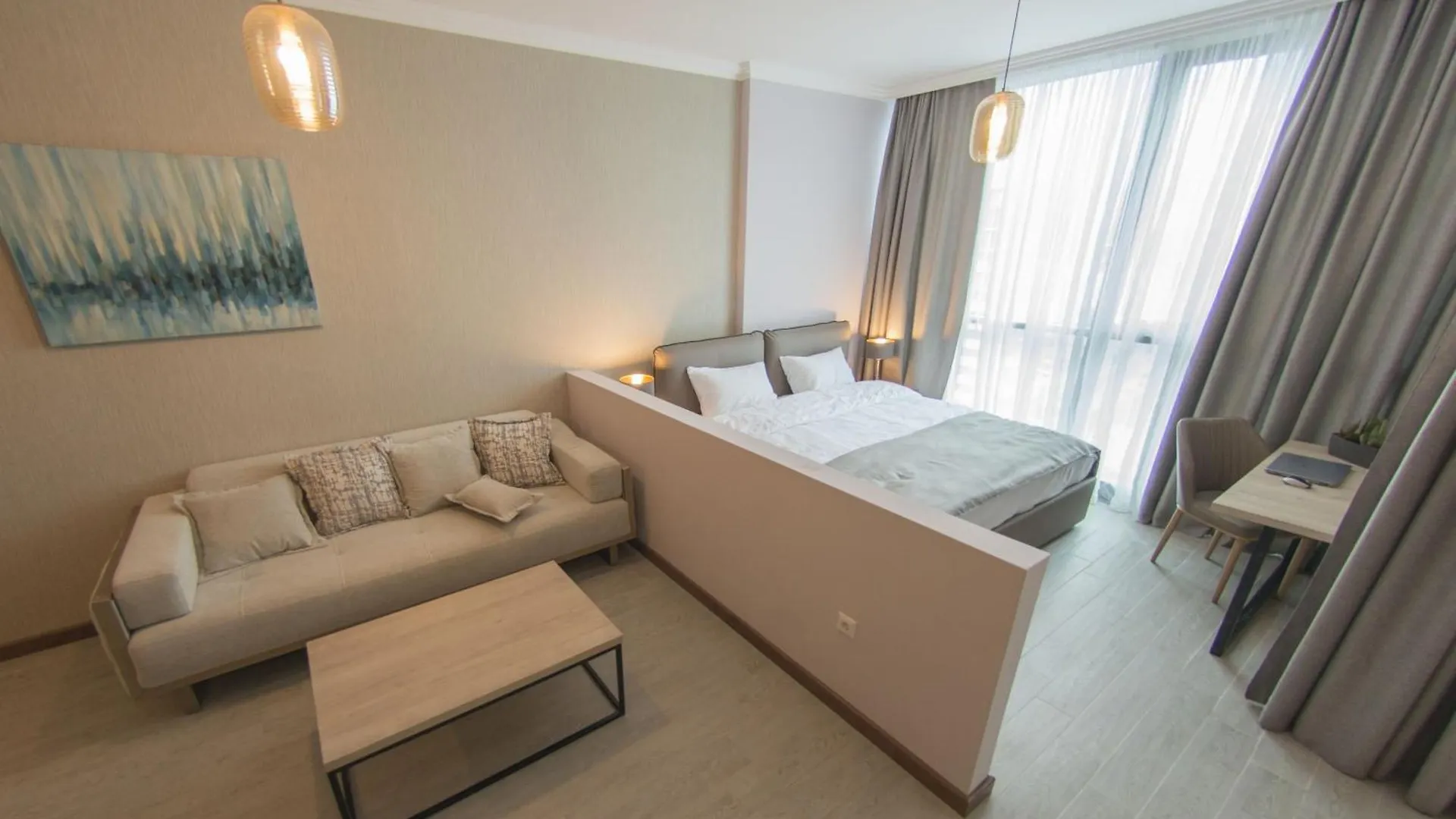 باتومي Season Suite Apart-Hotel