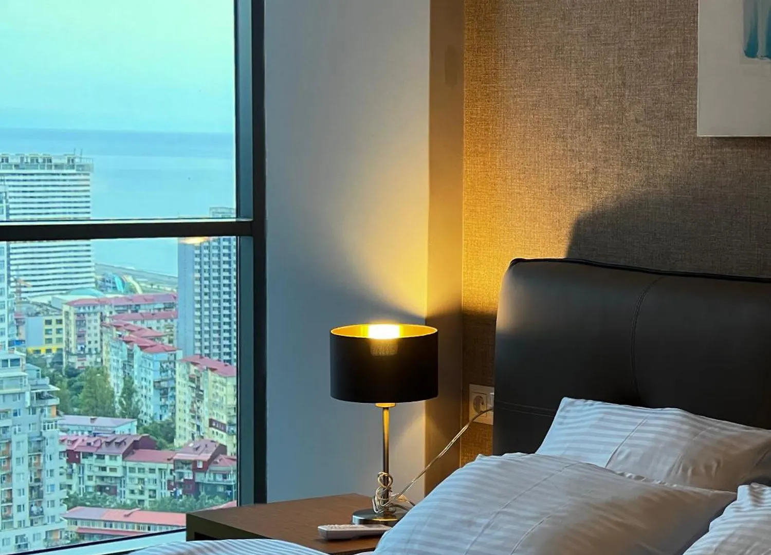 Season Suite Apart-Hotel Batumi 5*,